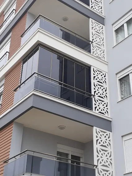 Cam Balkon 6